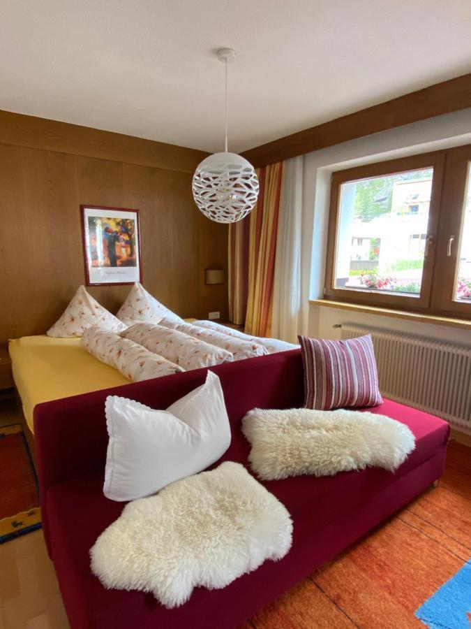 Gaestehaus Waltraud Längenfeld Zewnętrze zdjęcie